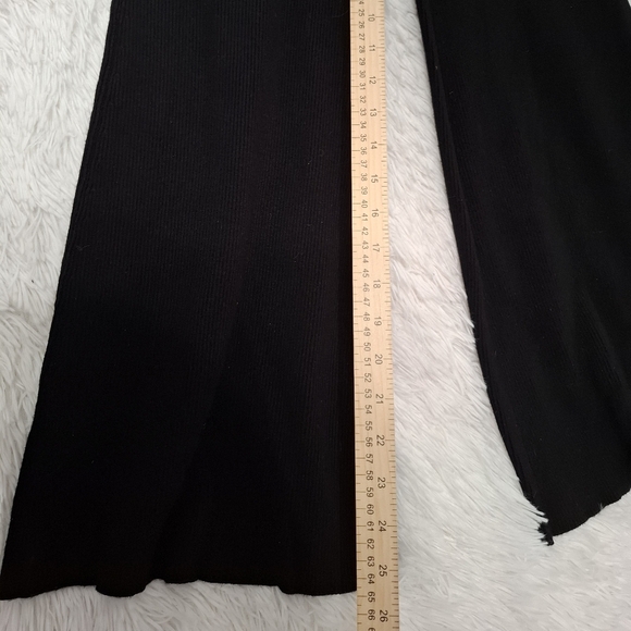 House Of Harlow 1960 Pants Medium Black Ribbed Knit Flare Bell Bottom High Rise - Picture 8 of 10